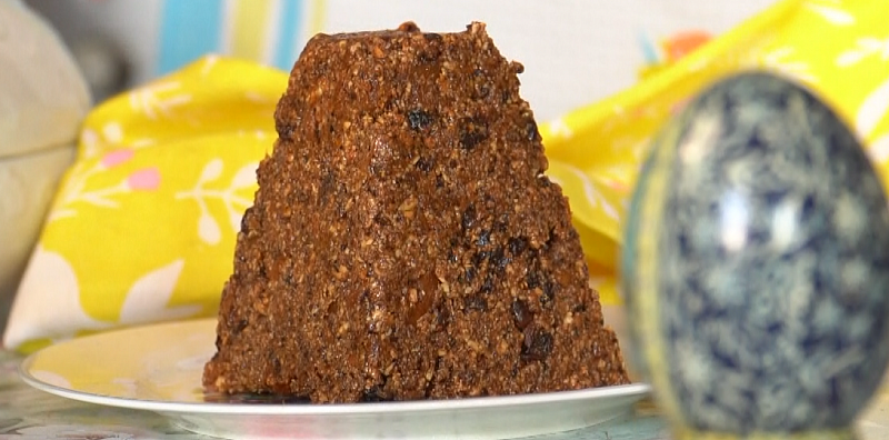 Пасхальный сыроедческий кулич